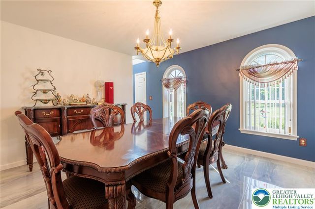 2170 Clearview, Coplay Boro, PA 18037
