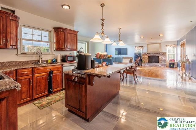 2170 Clearview, Coplay Boro, PA 18037