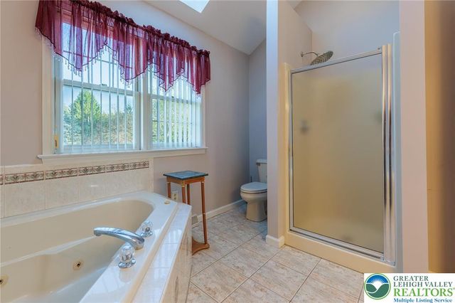 2170 Clearview, Coplay Boro, PA 18037
