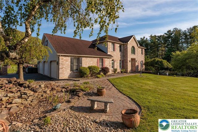 2170 Clearview, Coplay Boro, PA 18037