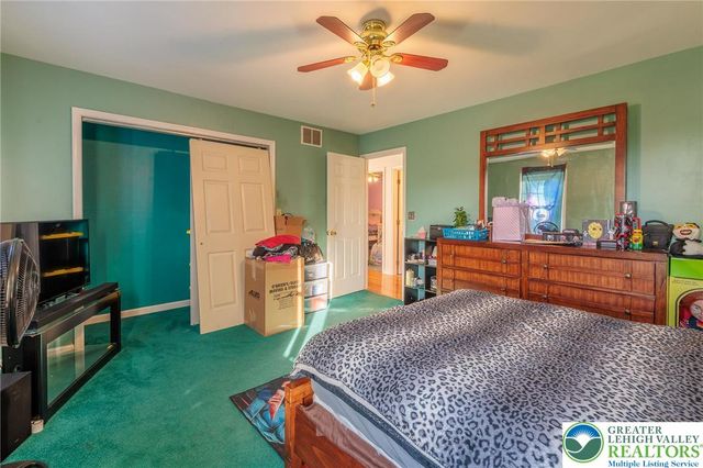 2170 Clearview, Coplay Boro, PA 18037