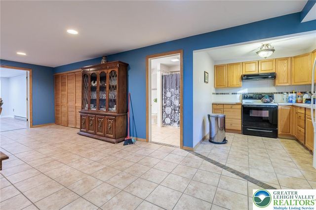 2170 Clearview, Coplay Boro, PA 18037