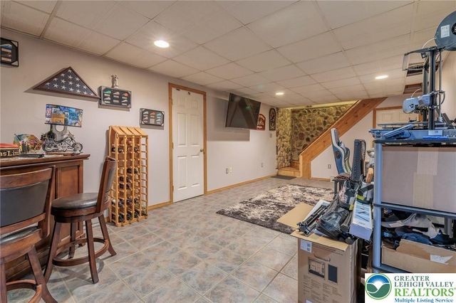 2170 Clearview, Coplay Boro, PA 18037