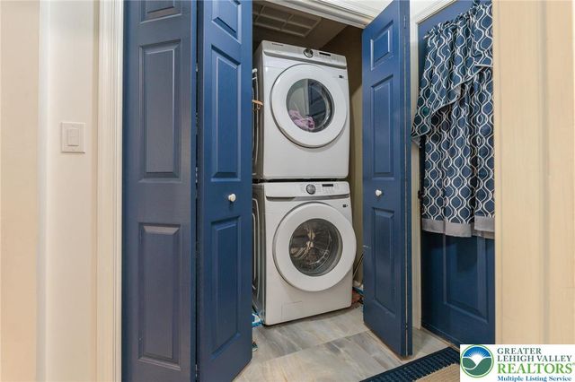 2170 Clearview, Coplay Boro, PA 18037