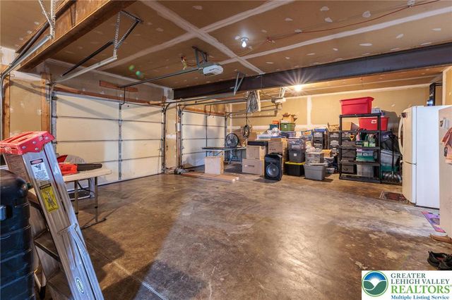 2170 Clearview, Coplay Boro, PA 18037
