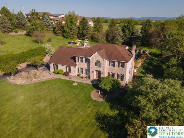 2170 Clearview, Coplay Boro, PA 18037