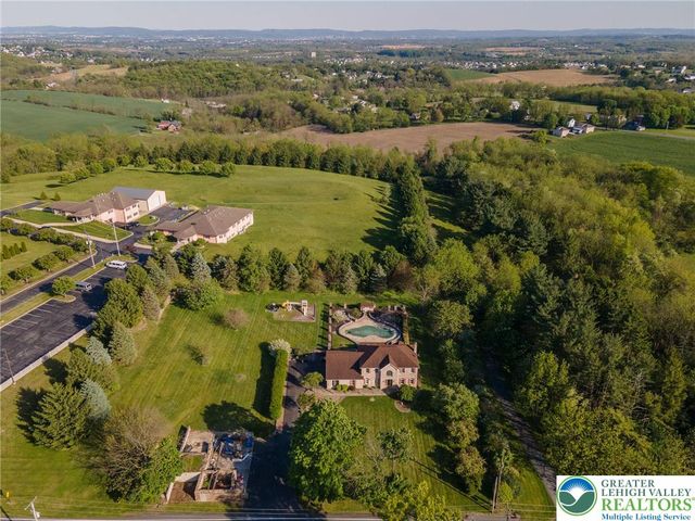 2170 Clearview, Coplay Boro, PA 18037