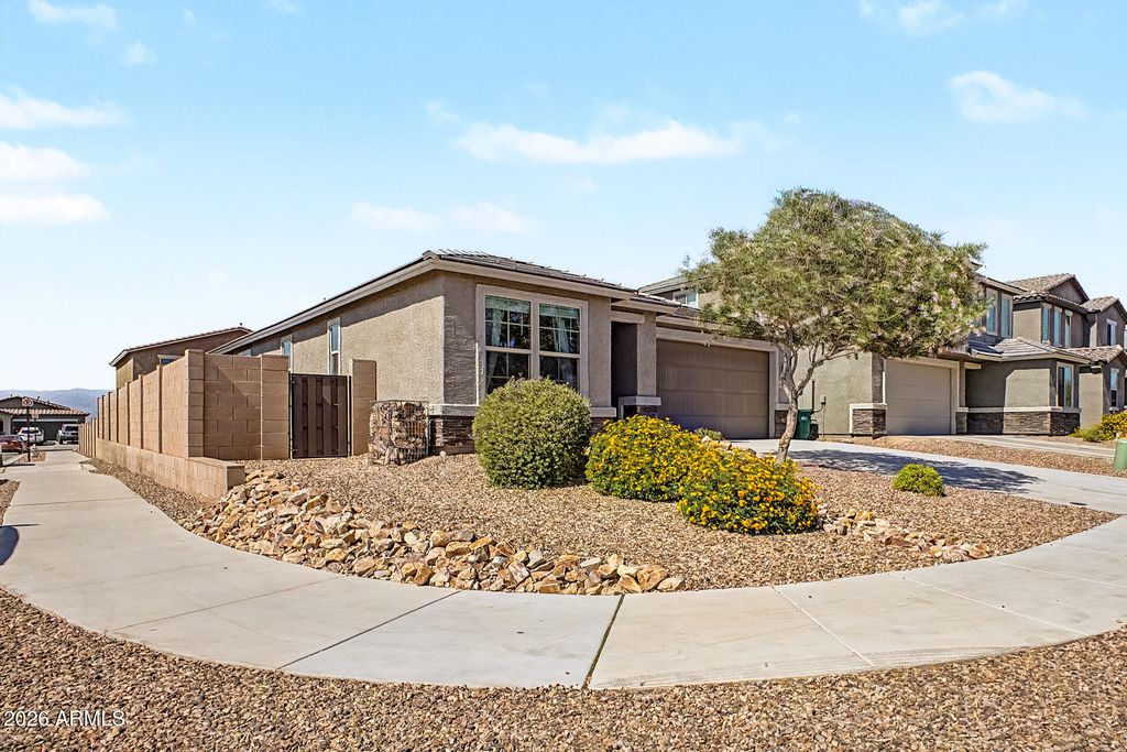 Image 1 of property listing at 11901 E Ryscott Circle, Vail, AZ 85641