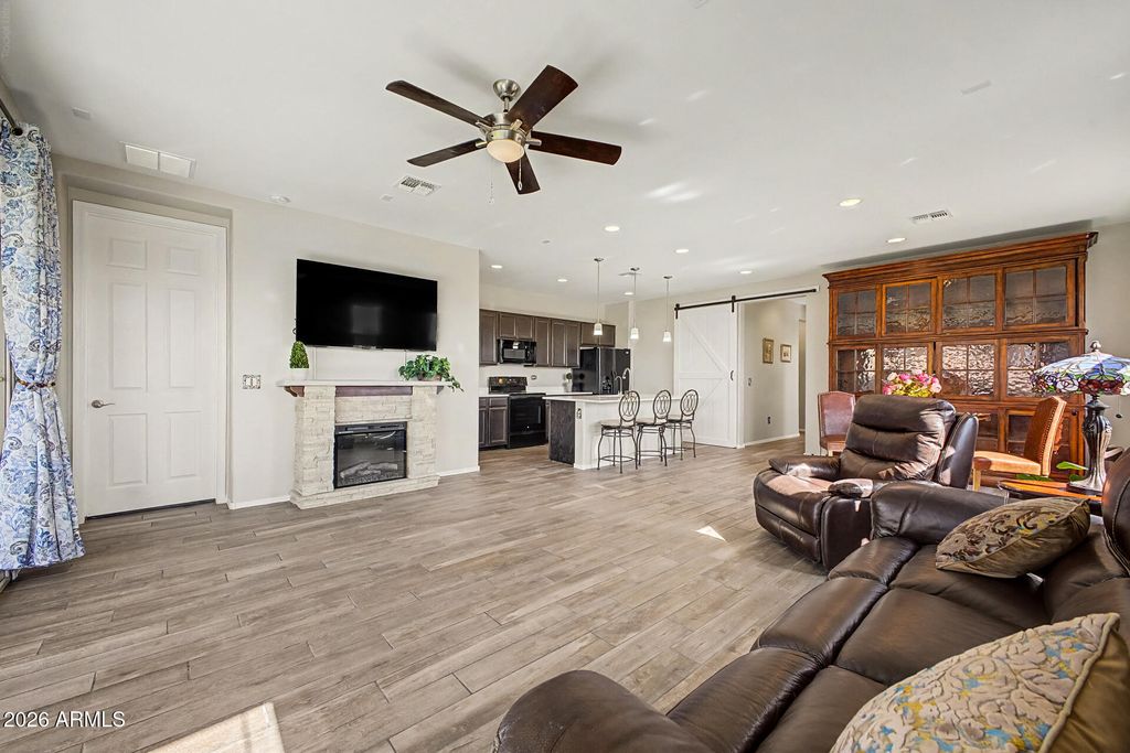 Image 6 of property listing at 11901 E Ryscott Circle, Vail, AZ 85641