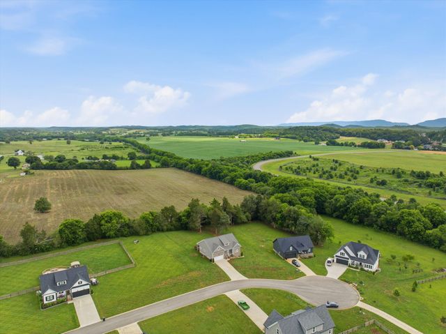 147 Carolina Lane NE, Cleveland, TN 37312