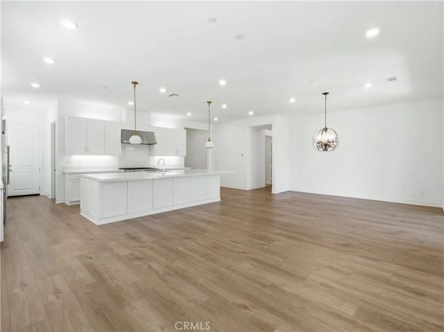 29458 Corte Halcon, Valencia, CA 91354