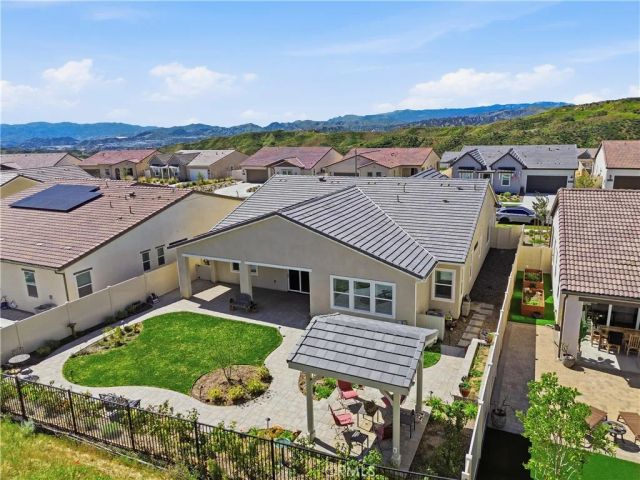 29458 Corte Halcon, Valencia, CA 91354