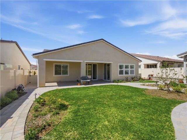 29458 Corte Halcon, Valencia, CA 91354