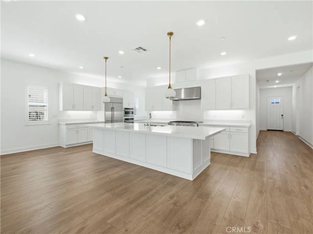 29458 Corte Halcon, Valencia, CA 91354