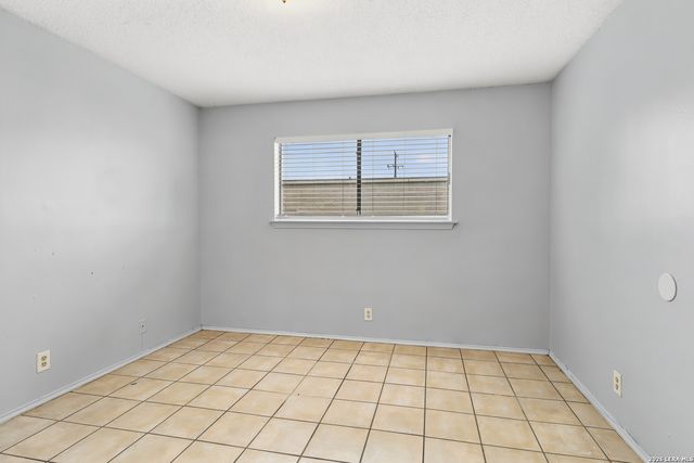 6867 BETTY LEVY, San Antonio, TX 78227