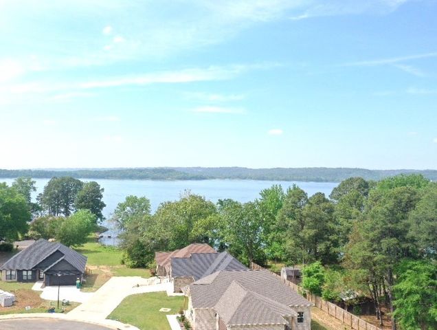 137 Harbor Circle, Russellville, AR 72802