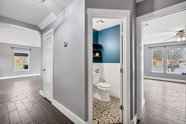 2435 THRASHER OAK, San Antonio, TX 78232