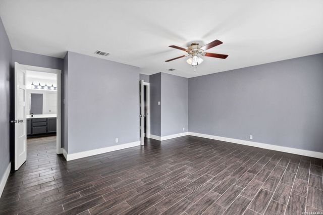 2435 THRASHER OAK, San Antonio, TX 78232