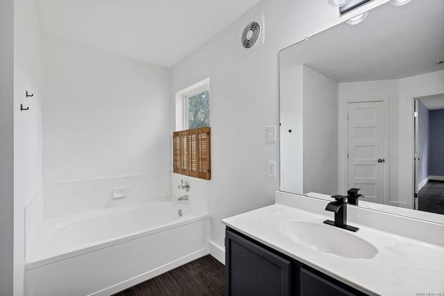 2435 THRASHER OAK, San Antonio, TX 78232