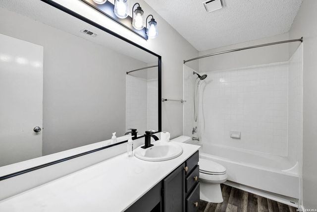 2435 THRASHER OAK, San Antonio, TX 78232