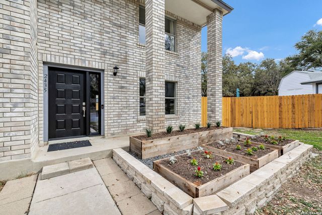 2435 THRASHER OAK, San Antonio, TX 78232