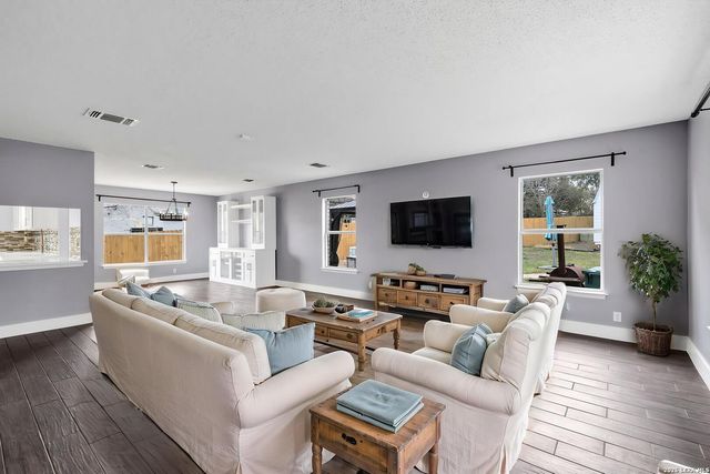 2435 THRASHER OAK, San Antonio, TX 78232