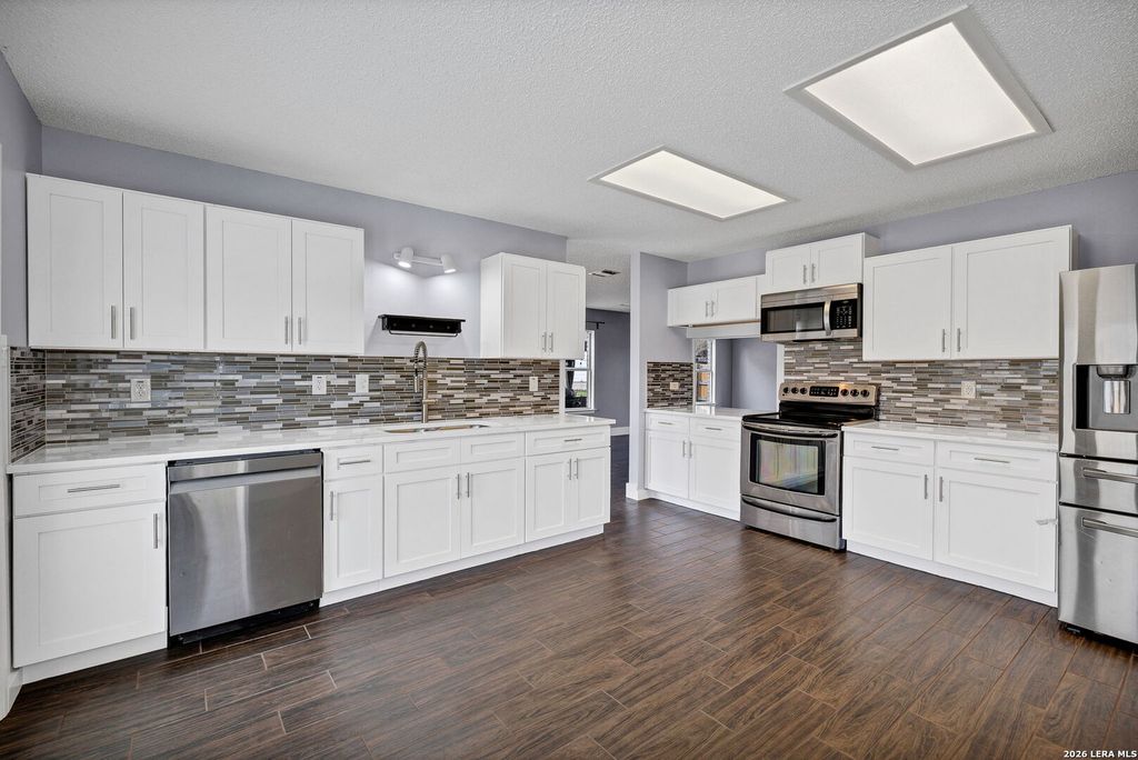 2435 THRASHER OAK, San Antonio, TX 78232