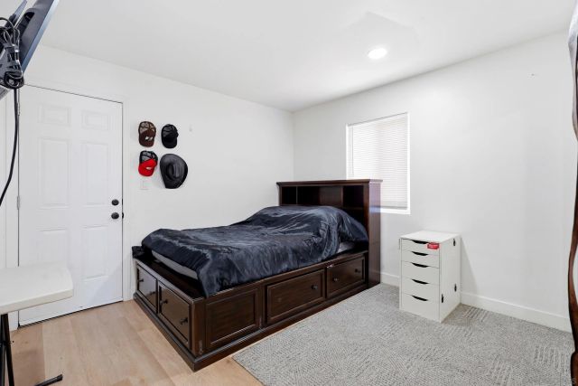 23 E 1st St, National City, CA 91950