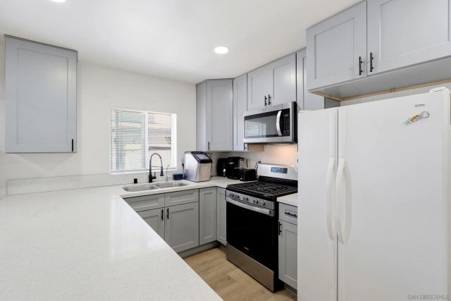 23 E 1st St, National City, CA 91950