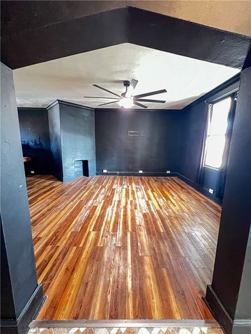 409 Vine St, Munhall, PA 15120