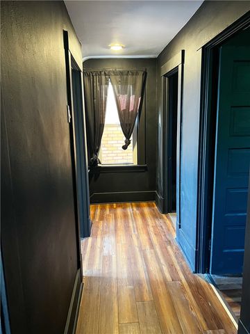 409 Vine St, Munhall, PA 15120