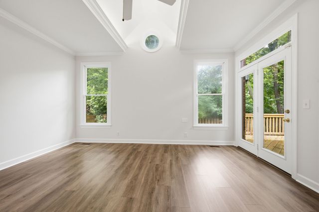 20 Lexington Green, Nashville, TN 37215