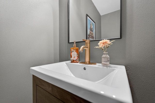 558 Orion Trail, Madison, WI 53718