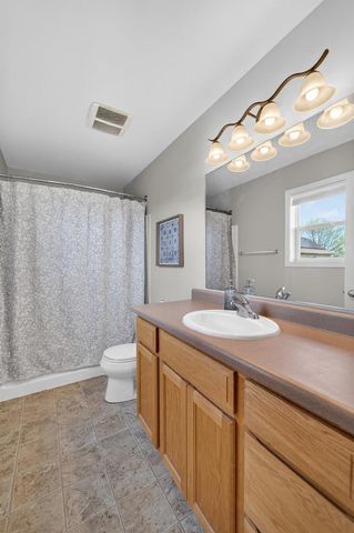 558 Orion Trail, Madison, WI 53718