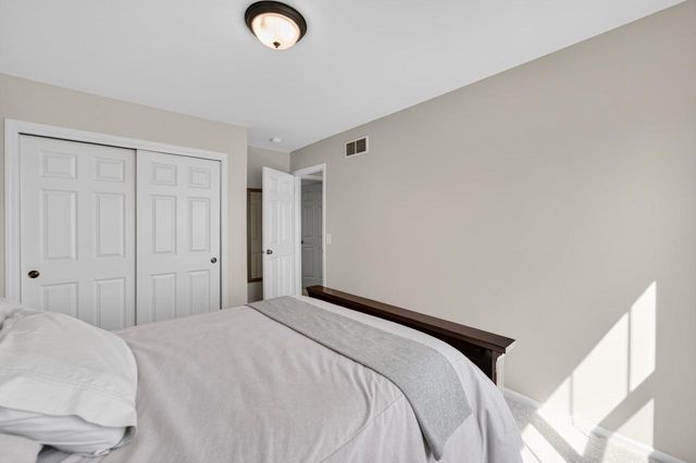 558 Orion Trail, Madison, WI 53718