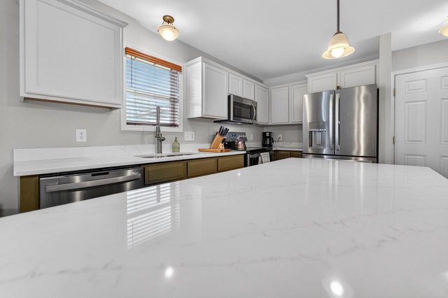 558 Orion Trail, Madison, WI 53718