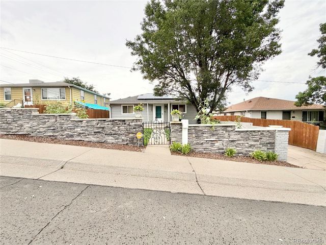1285 W Gill Place, Denver, CO 80223