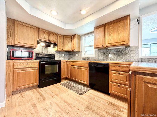 1285 W Gill Place, Denver, CO 80223