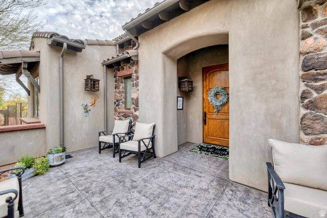 996 HOMESTEAD CIR, St. George, UT 84770