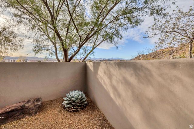 996 HOMESTEAD CIR, St. George, UT 84770