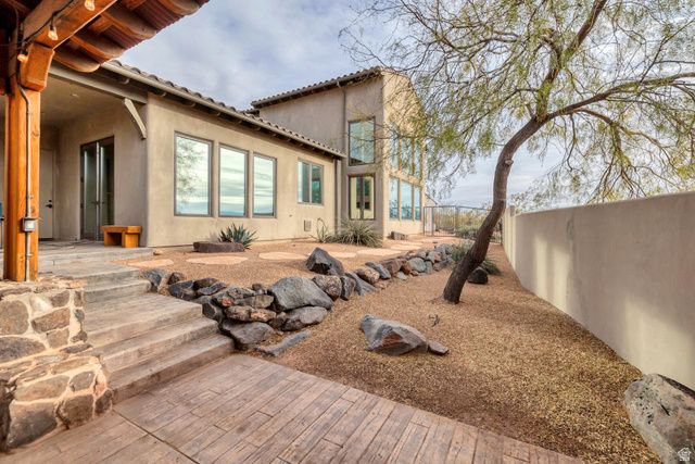 996 HOMESTEAD CIR, St. George, UT 84770