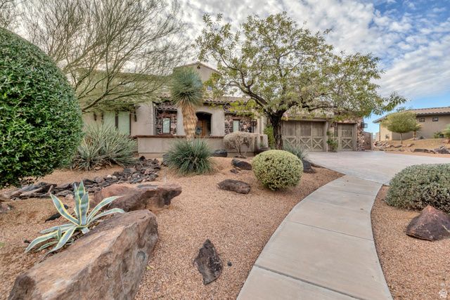 996 HOMESTEAD CIR, St. George, UT 84770