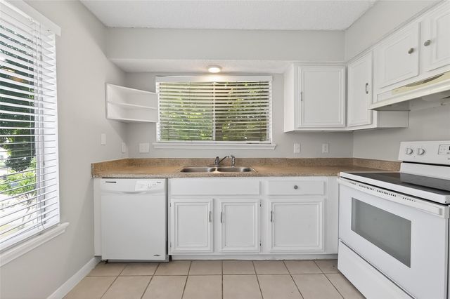 12200 Overbrook Lane 38D, Houston, TX 77077