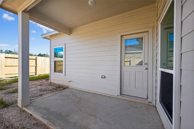 9746 Enclave Ridge Road, Willis, TX 77318