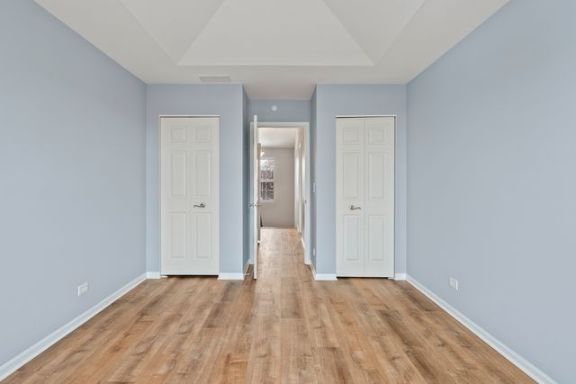 484 Prestwick Lane, Wheeling, IL 60090