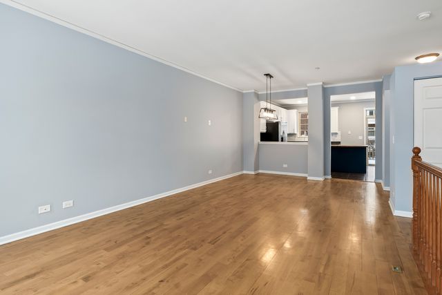 484 Prestwick Lane, Wheeling, IL 60090