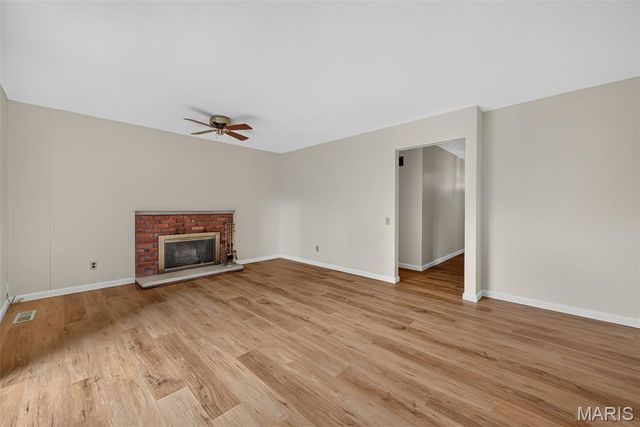 13008 Libourne Court, St Louis, MO 63141