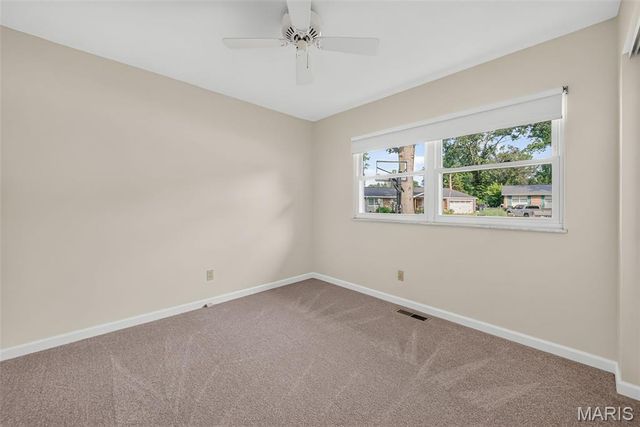13008 Libourne Court, St Louis, MO 63141