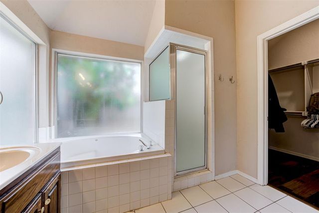 15600 Sandstone Terrace, Oklahoma City, OK 73170