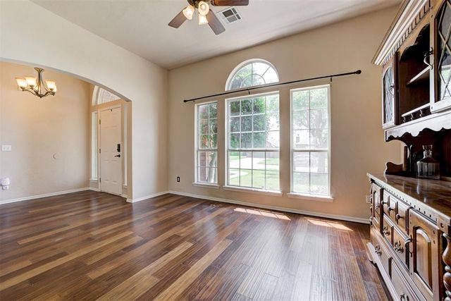 15600 Sandstone Terrace, Oklahoma City, OK 73170